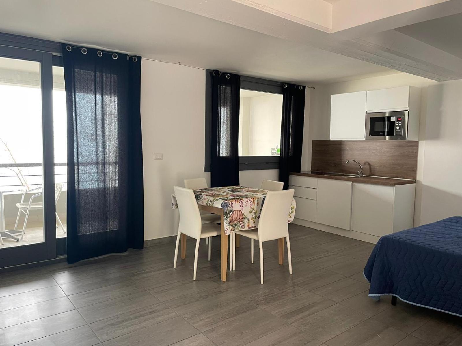 Casa Vacanza Acquamarina Порто-Торрес Екстер'єр фото