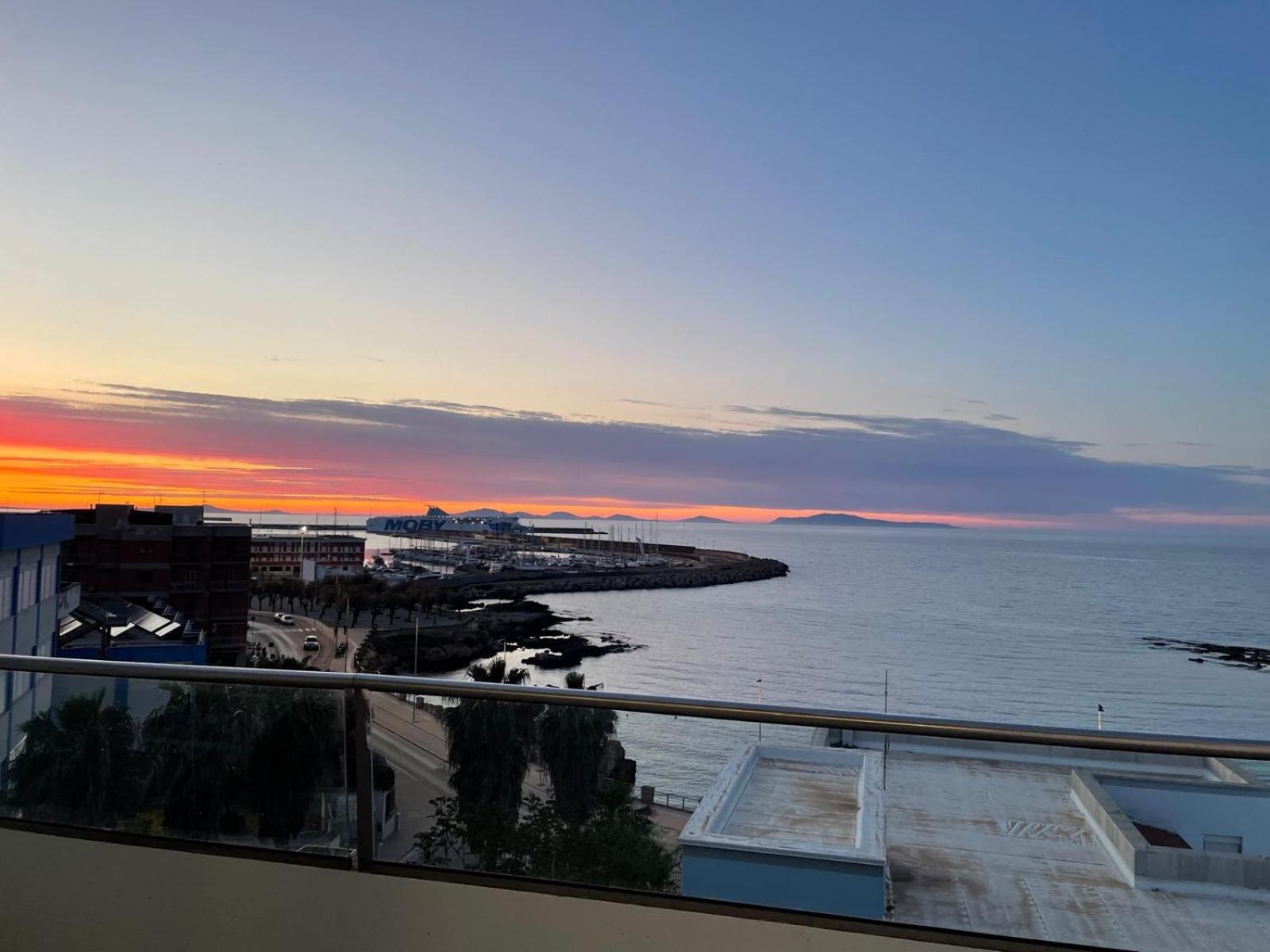 Casa Vacanza Acquamarina Порто-Торрес Екстер'єр фото